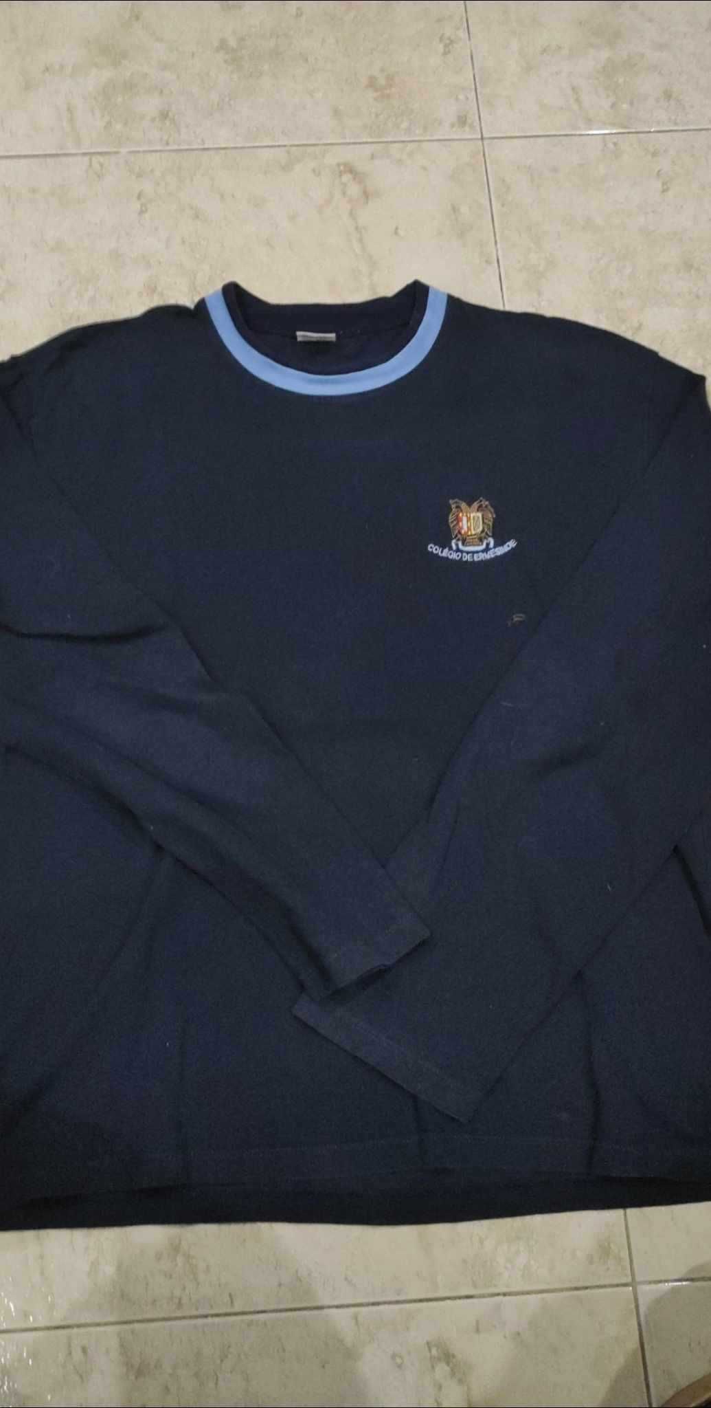 Peças do uniforme Colégio de Ermesinde