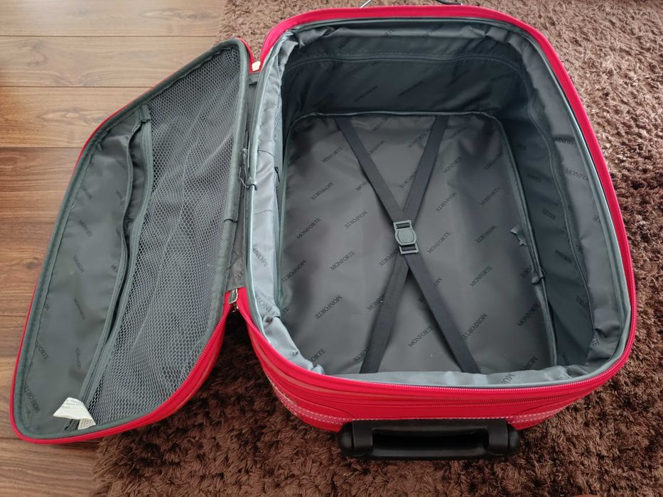 Trolley Monforte Vermelho – Compacto, Expansível e Resistente!