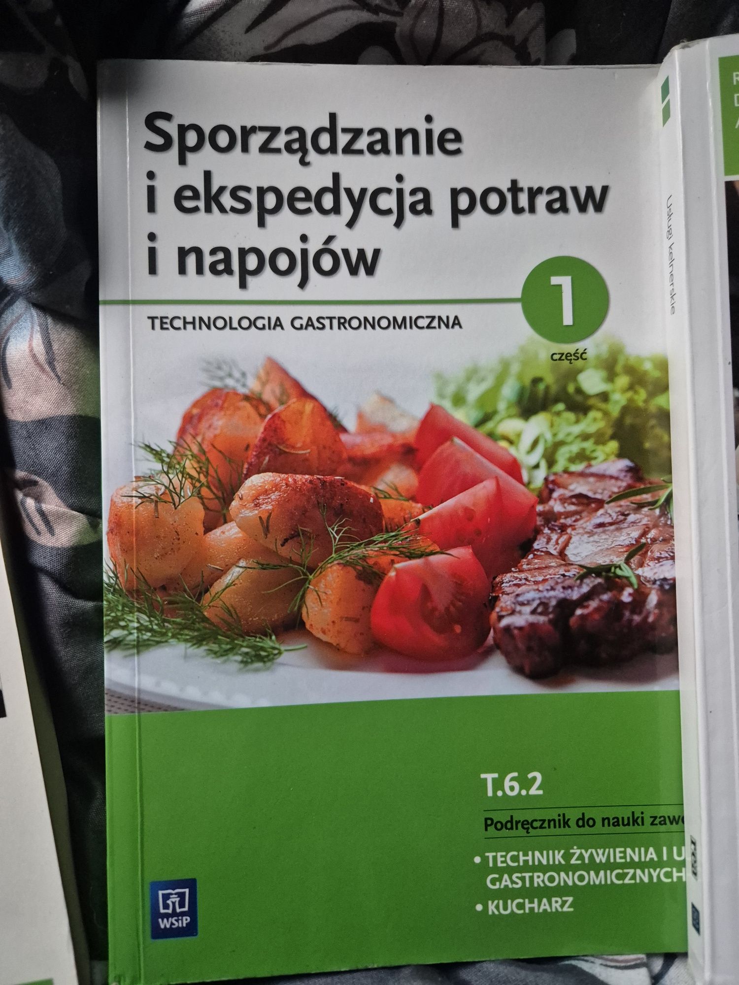 Sprzedam podręczniki