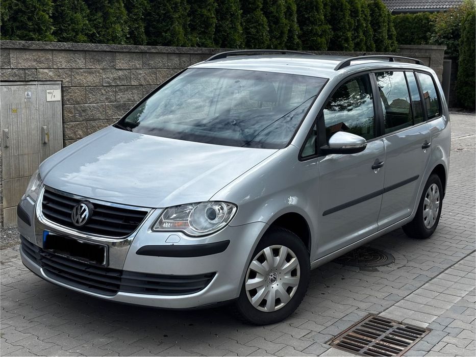 Volkswagen Touran 2010 Bez Rdzy 1.9TDI Piękny Grzane Fotele