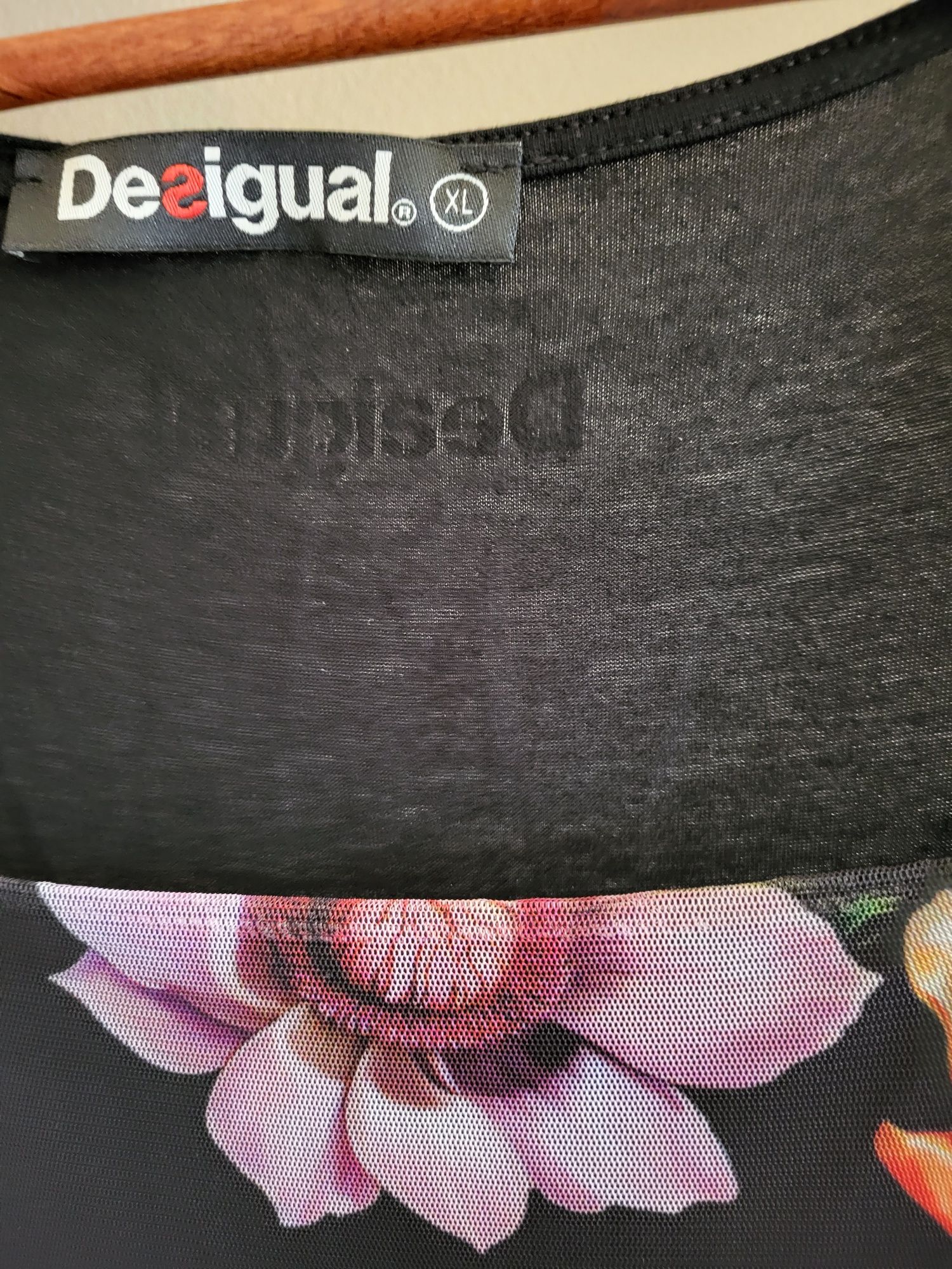 Sukienka nieużywana Desigual rozmiar XL
