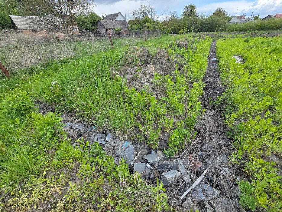 Продаж ділянки в Глибочиці з добротним фундаментом. (26151930)