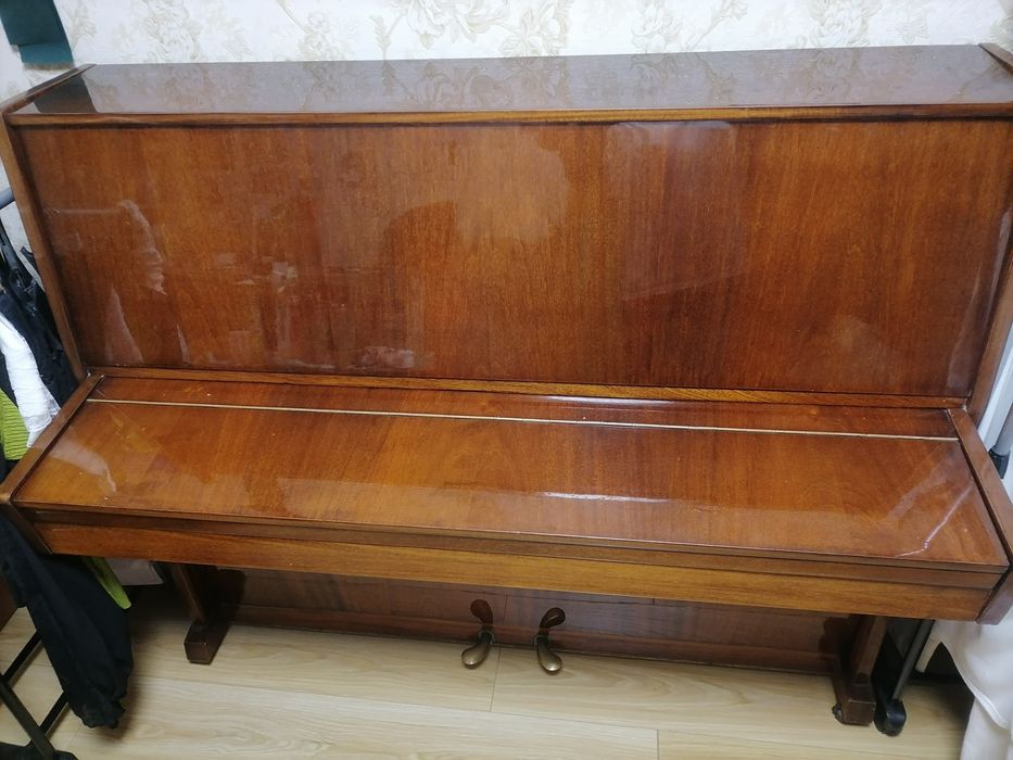 Фортепіано Україна