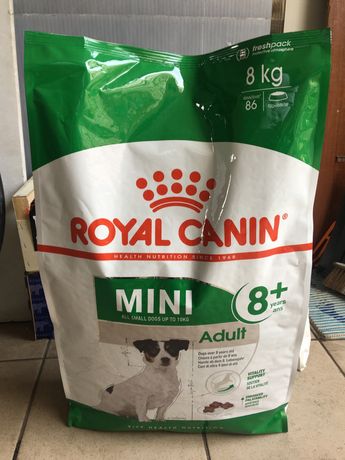 Royal Canin Mini Adult 8+ sucha karma dla psa 8 kg