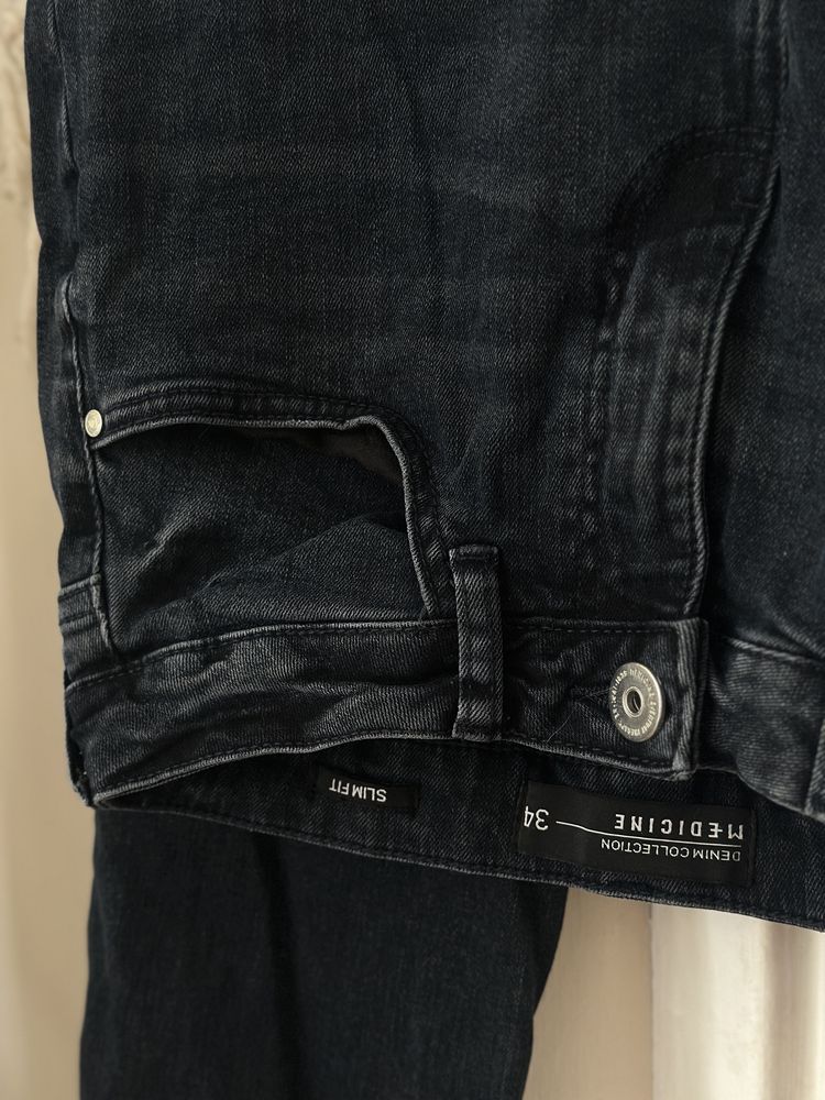 Jeansy damskie slim kolor granatowy