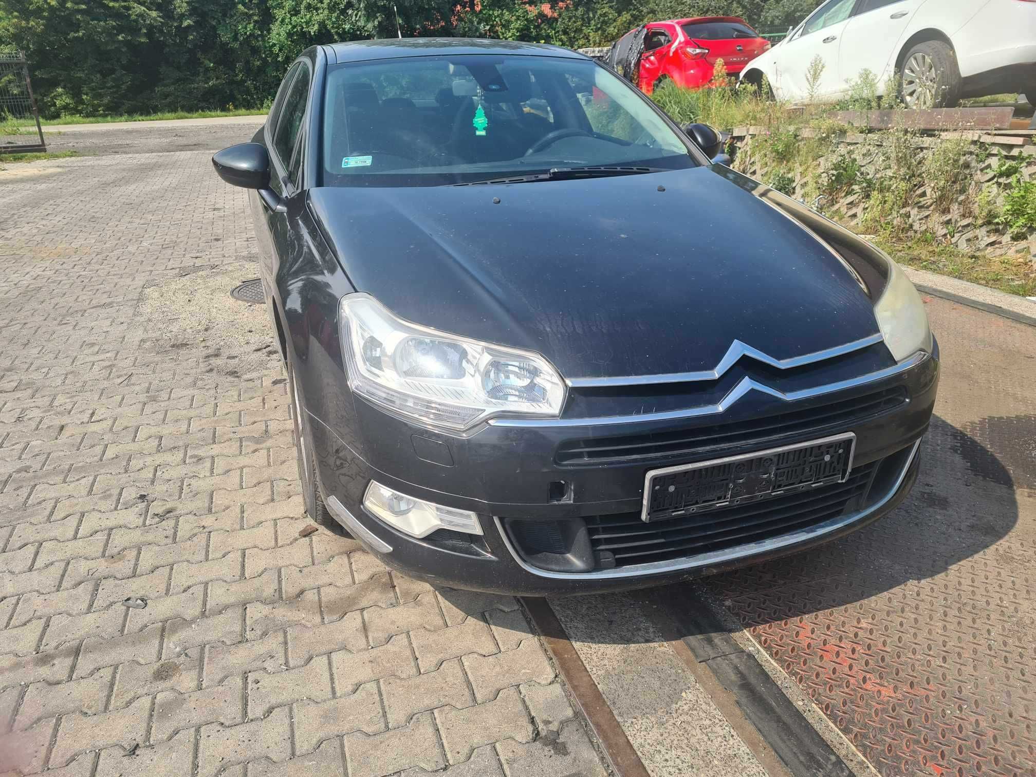 Citroen C5 1.6 HDI kod lakieru KTVD 2009 rok części