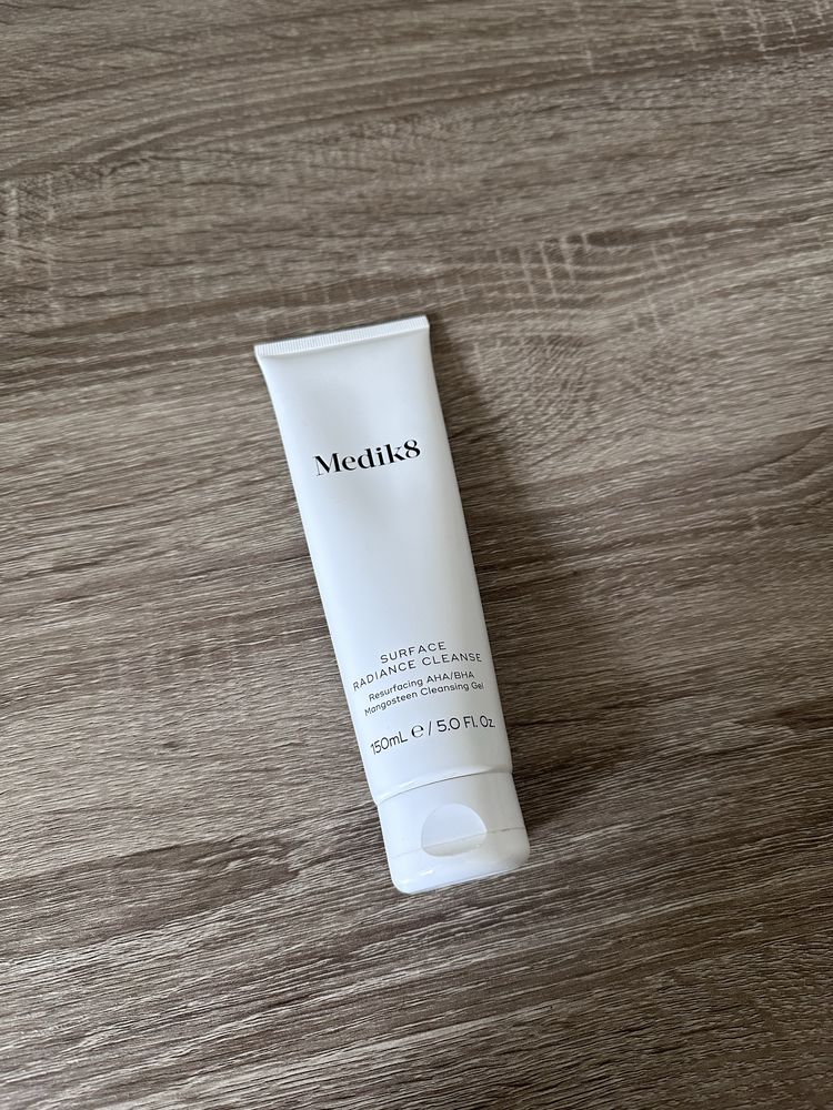 Medik8 - Surface radiance cleanse