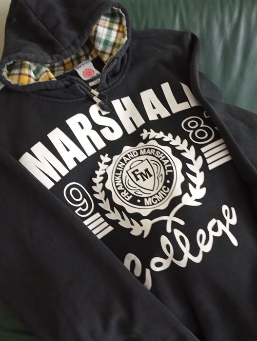 Чорний стильний худи