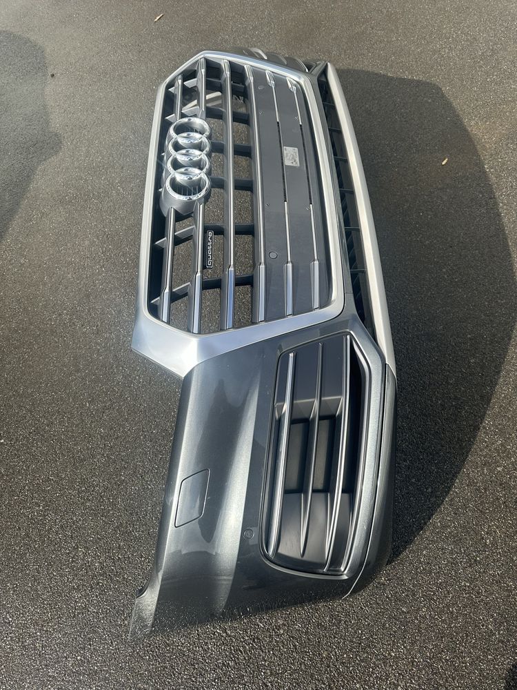Бампер Audi Q5 80a комплкний та інші запчастини