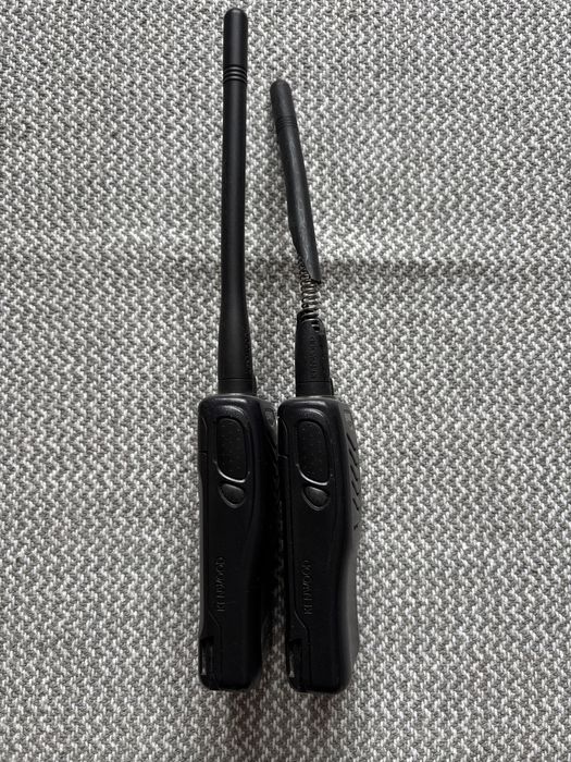 Рація Kenwood KSC-35S радіостанція 2 шт + зарядка рация радиостанция