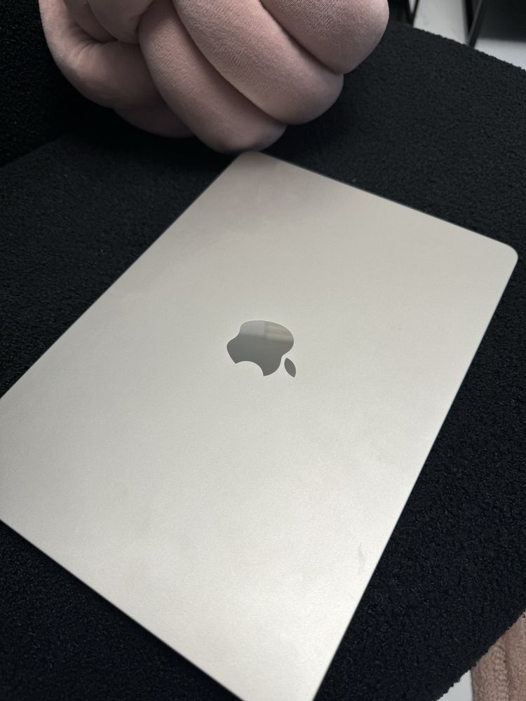 Macbook air 13 8gb 256 gb igla