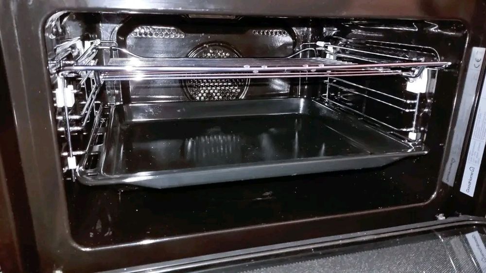 Nowy piekarnik z funkcją mikrofali dwa w jednym .okazja 1/3ceny