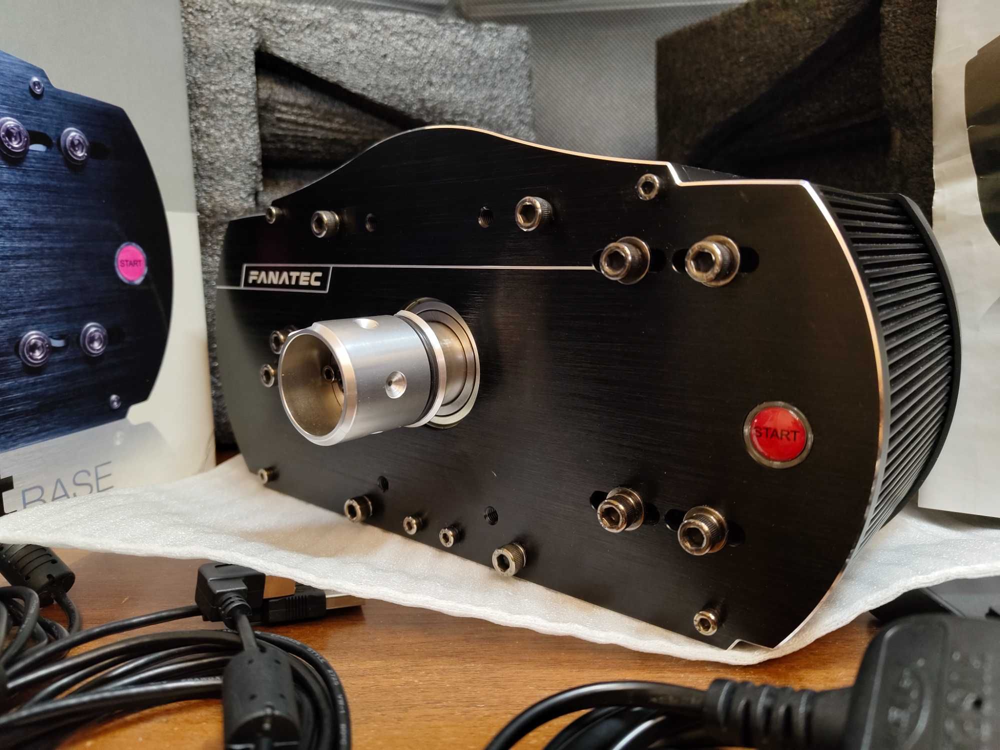 Ігрова Fanatec Clubsport Wheel Base v2.5