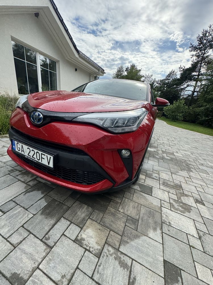 Toyota CH-R Hybrid