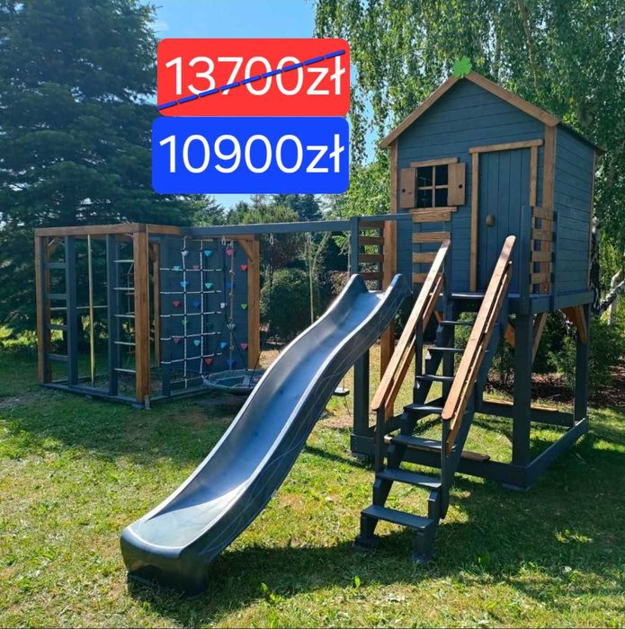 Domek prosty/krzywy z małpim gajem i huśtawkami