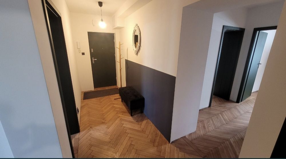 Al. Piłsudskiego 32, Lokal/mieszkanie, parter.Po remoncie.Bezpośrednio