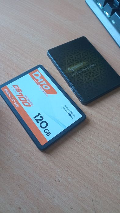SSD 120GB + 240GB, рабочие, отличное состояние