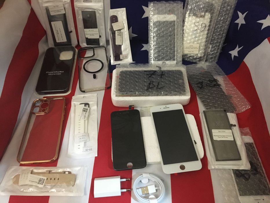 Акумулятори Диспдеї Зарядні  iPhone Apple