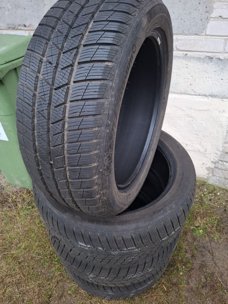 Opony Zimowe BARUM POLARIS 5 235/50 R19