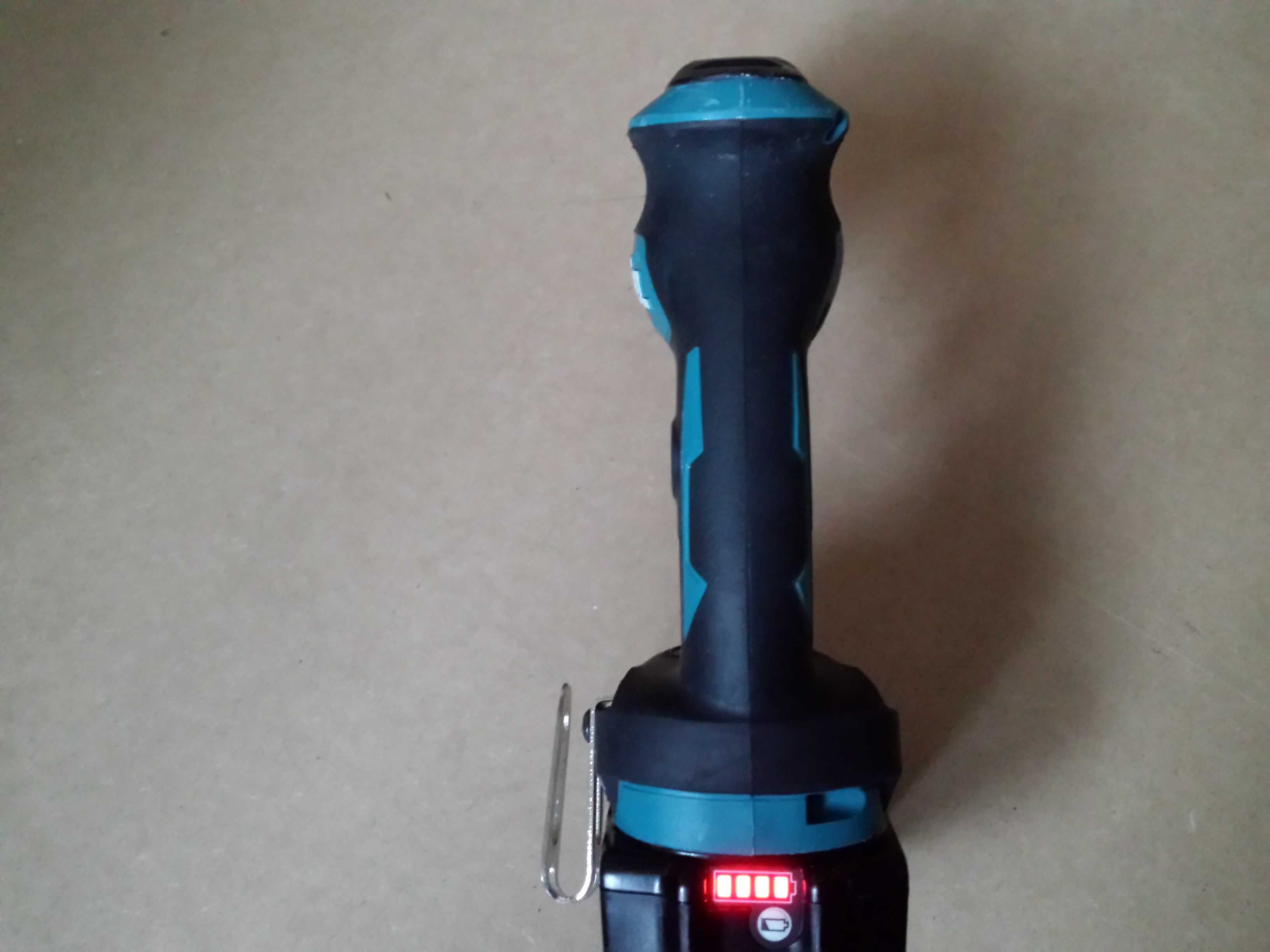 Makita DFS452 18V LXT wkrętarka do płyt karton gips regips, LED, BLDC