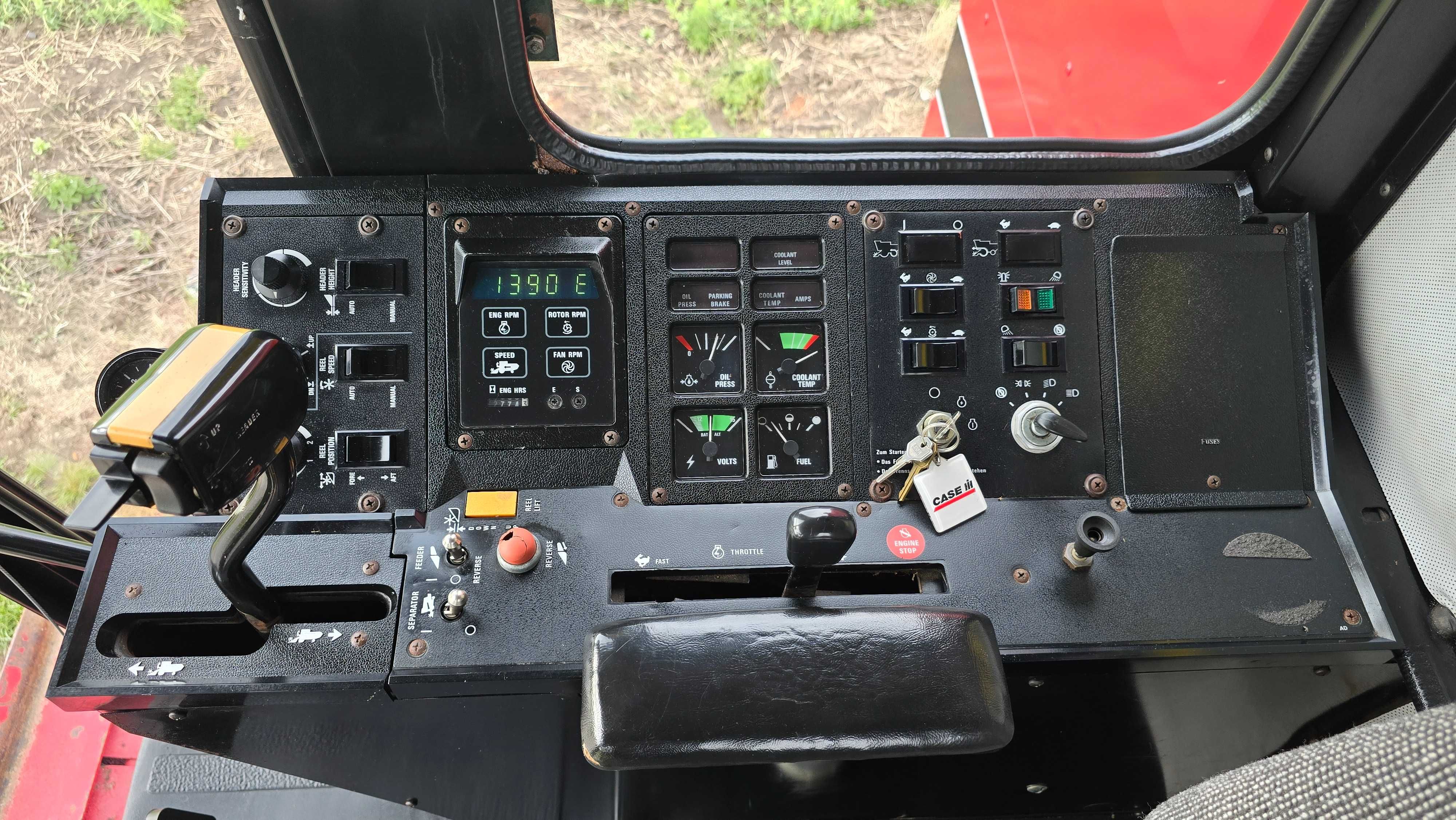 Свіжопривезений комбайн case 1660E