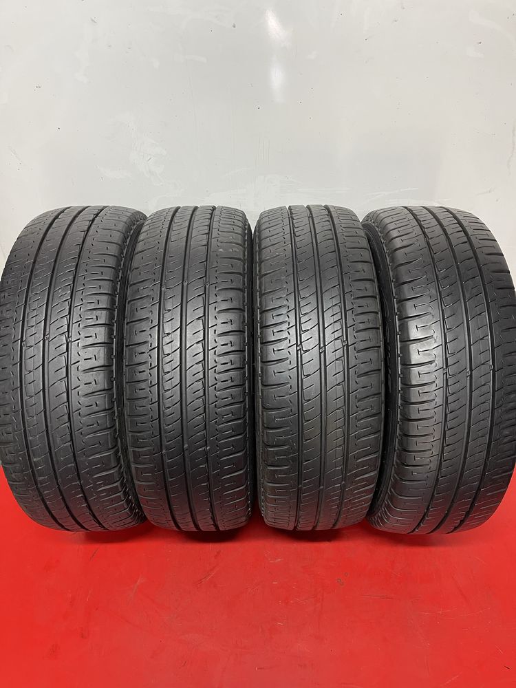 Komplet opon wzmacnianych 215/60R17c Michelin Agilis 9mm Bus