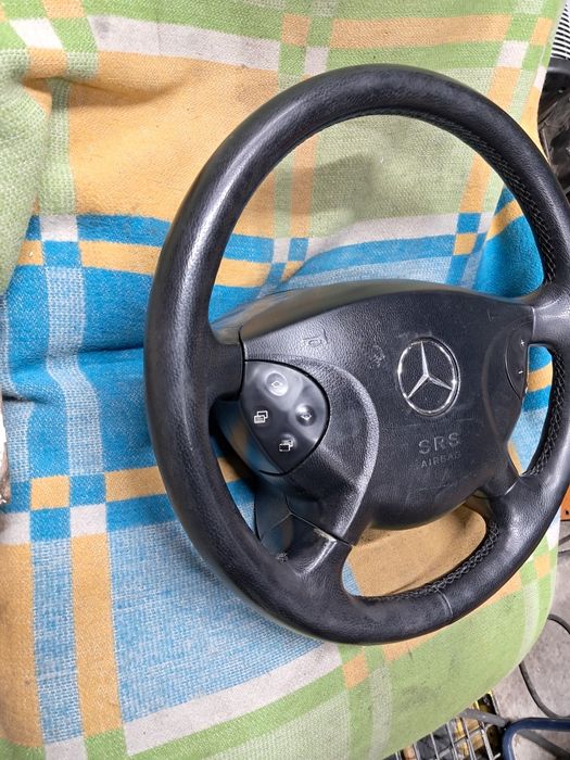 Kierownica skórzana do modelu w211