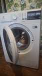 Продам стиралку Indesit