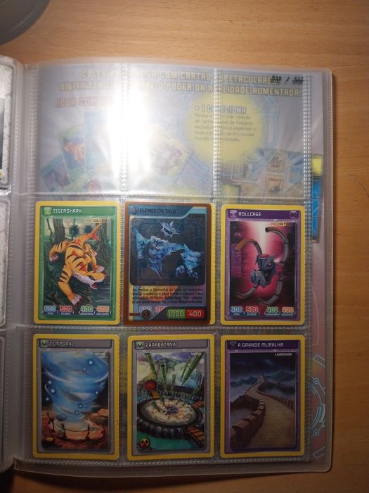 Caderneta Invizimals [Desafios Ocultos] COMPLETA