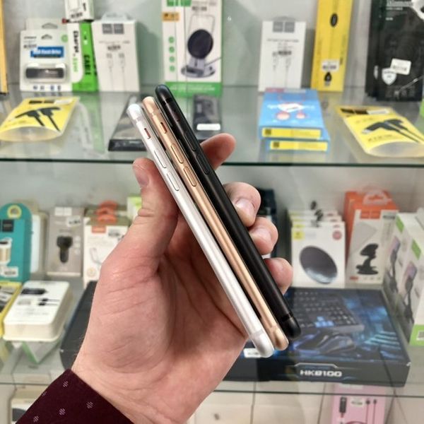 iPhone 8 64/256Gb Neverlock Оригінал Гарантія Магазин Відправка НП