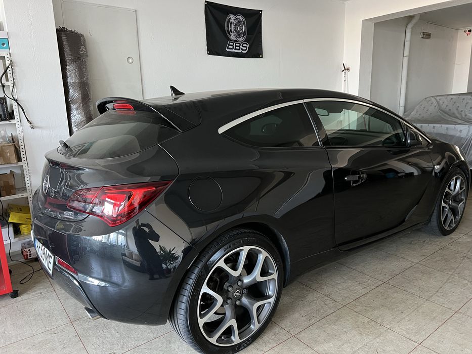 Opel Astra GTC 2.0 CDTI Biturbo