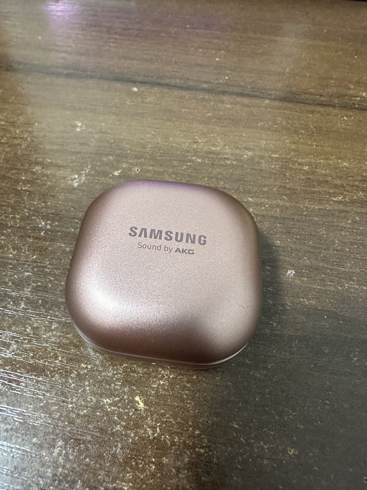 Навушники Samsung Buds Live