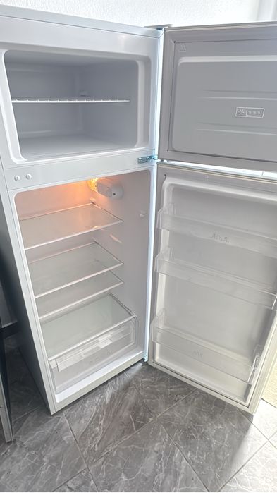 Frigorifico kunft semi nova