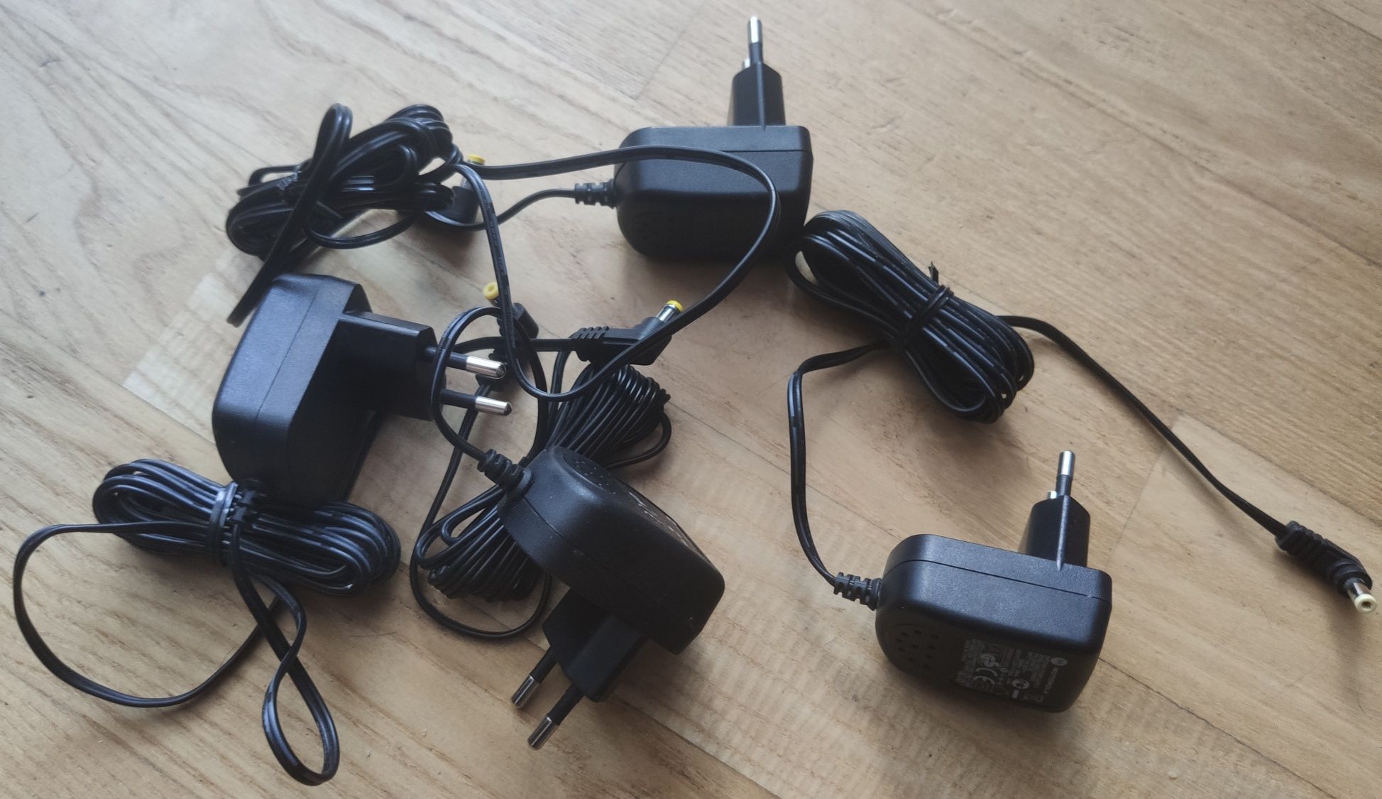 Зарядка, зарядний стакан Motorola TLKR T50, T60/80