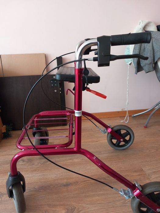 Ходунці ролатор.  Складається.