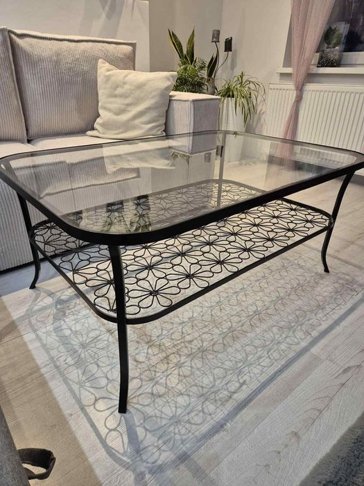 Elegancki stolik kawowy