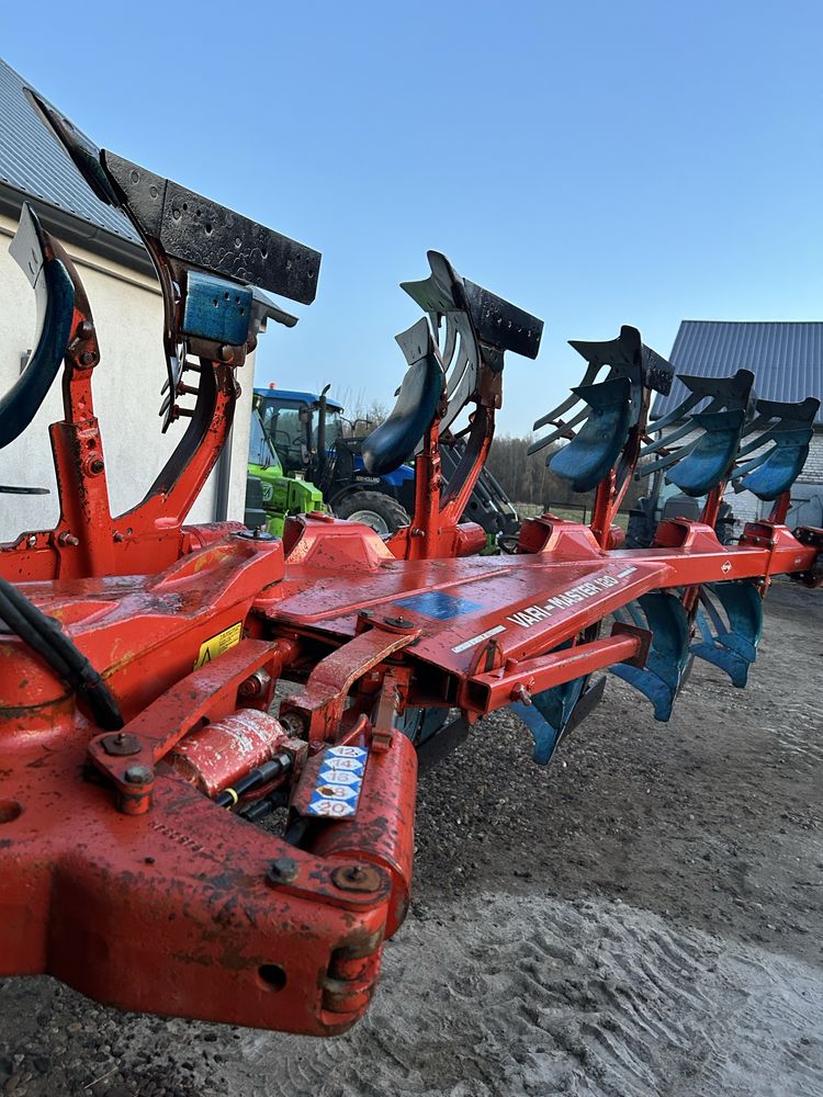 Pługi Vario Master 120 4+1