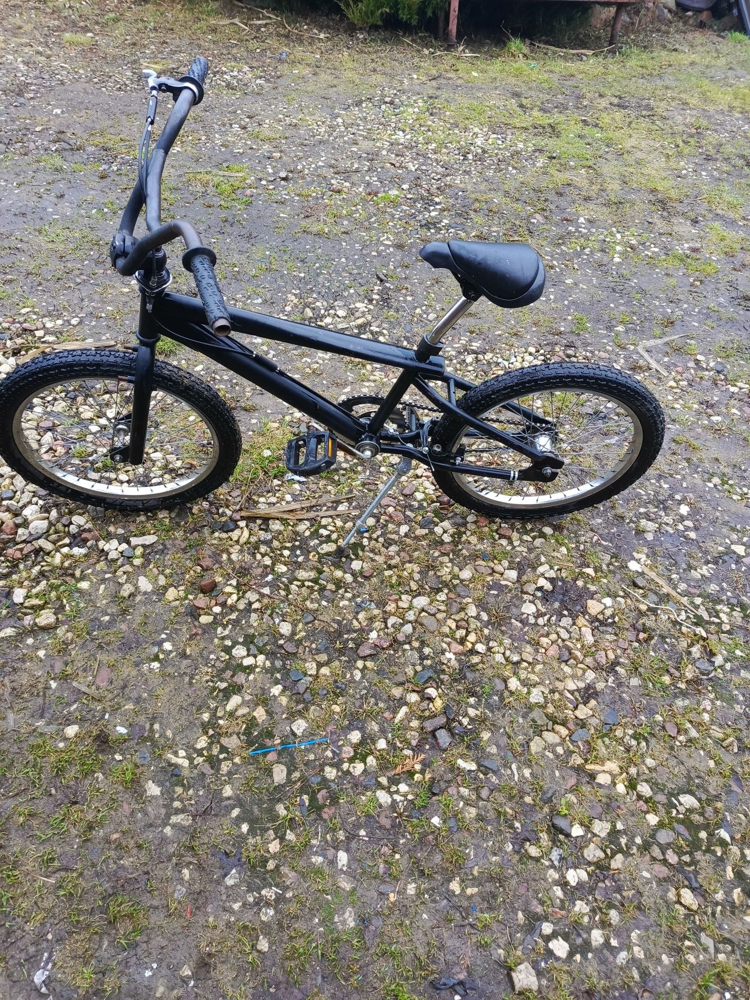 Czarny Rower  BMX