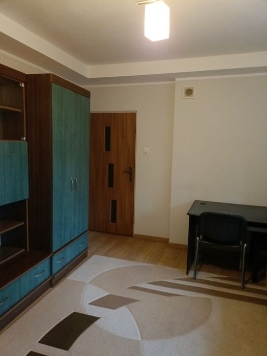 Duży przytulny pokój