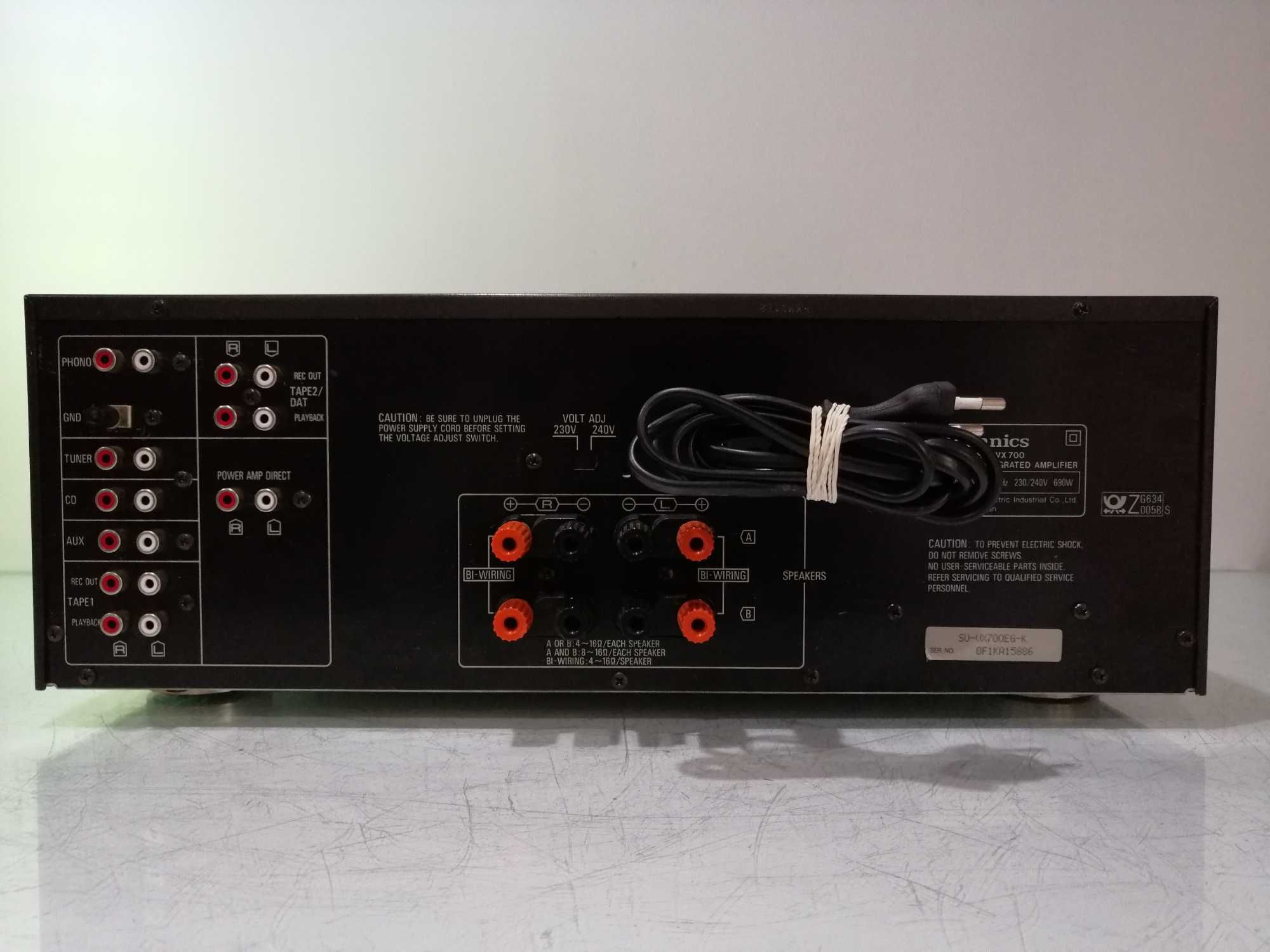 Wzmacniacz  Technics SU-VX700