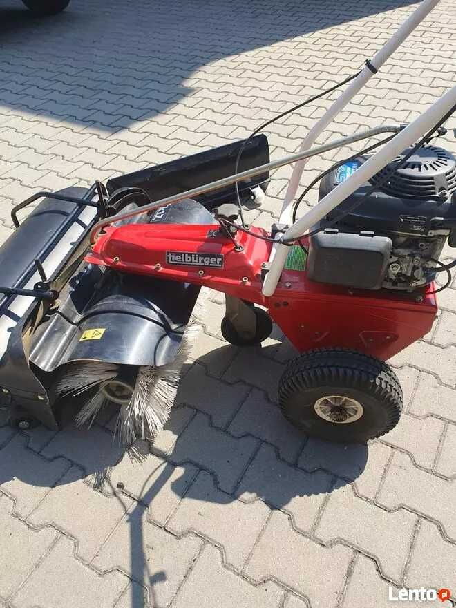 zamiatarka- odśnieżarka  Honda  GCV 135 4,5 KM