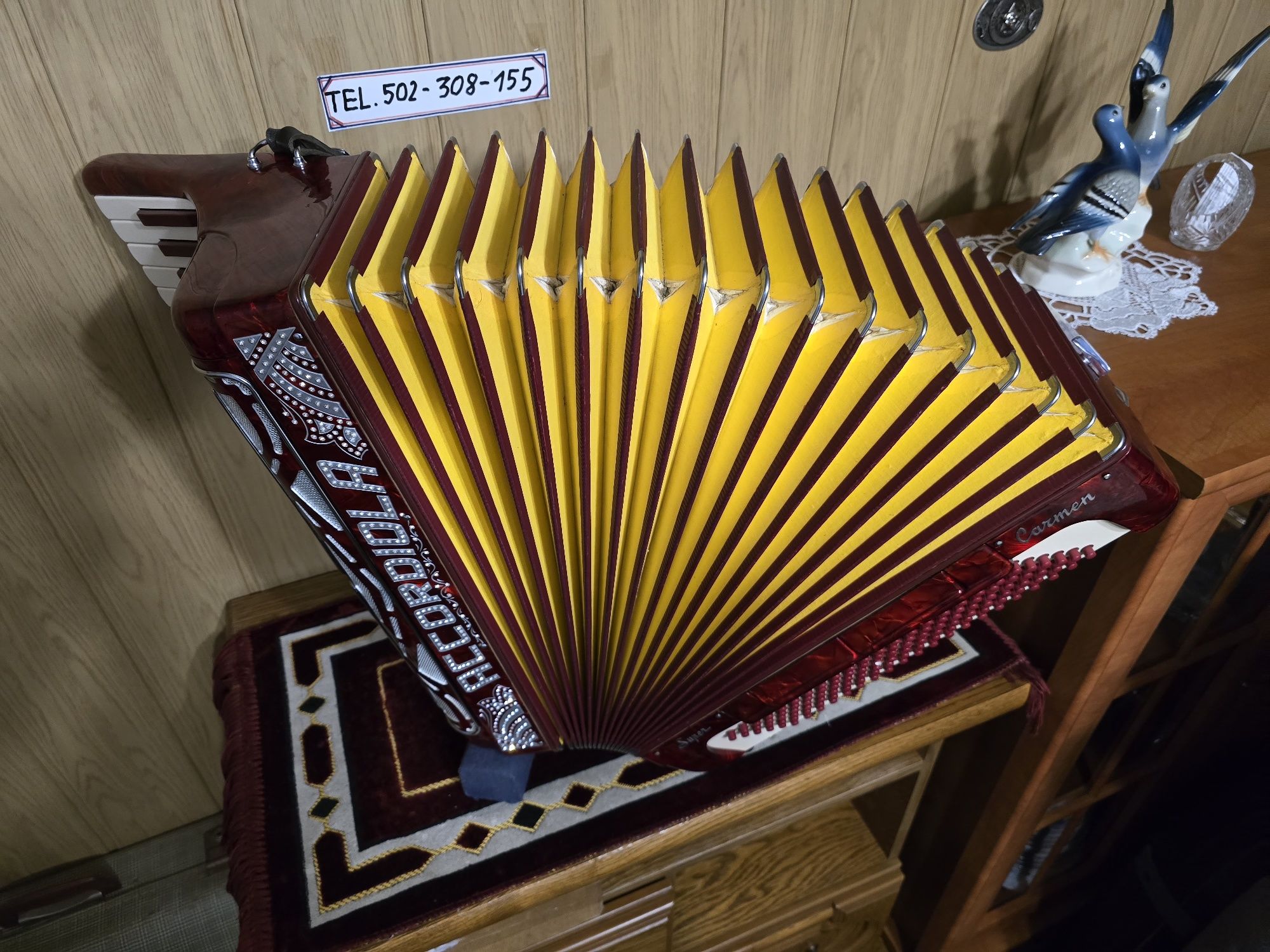 Akordeon Accordiola 120bas cztery chóry