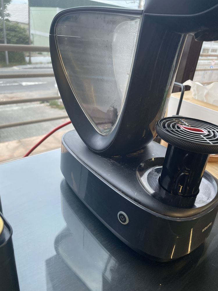 Máquina de Café Dulce Gusto Krups