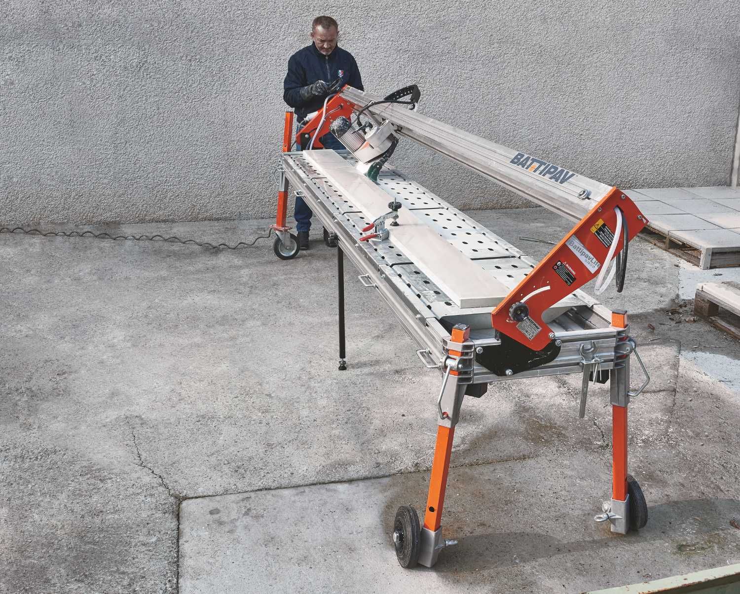 Przecinarka piła do cięcia betonu cegły kamienia Battipav SUPREME 260S