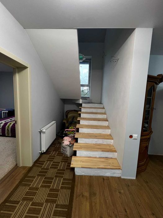 Оренда будинку біля Львова в с. Бартатів