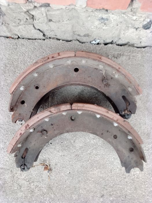 Продам колодки задні.Маз 500