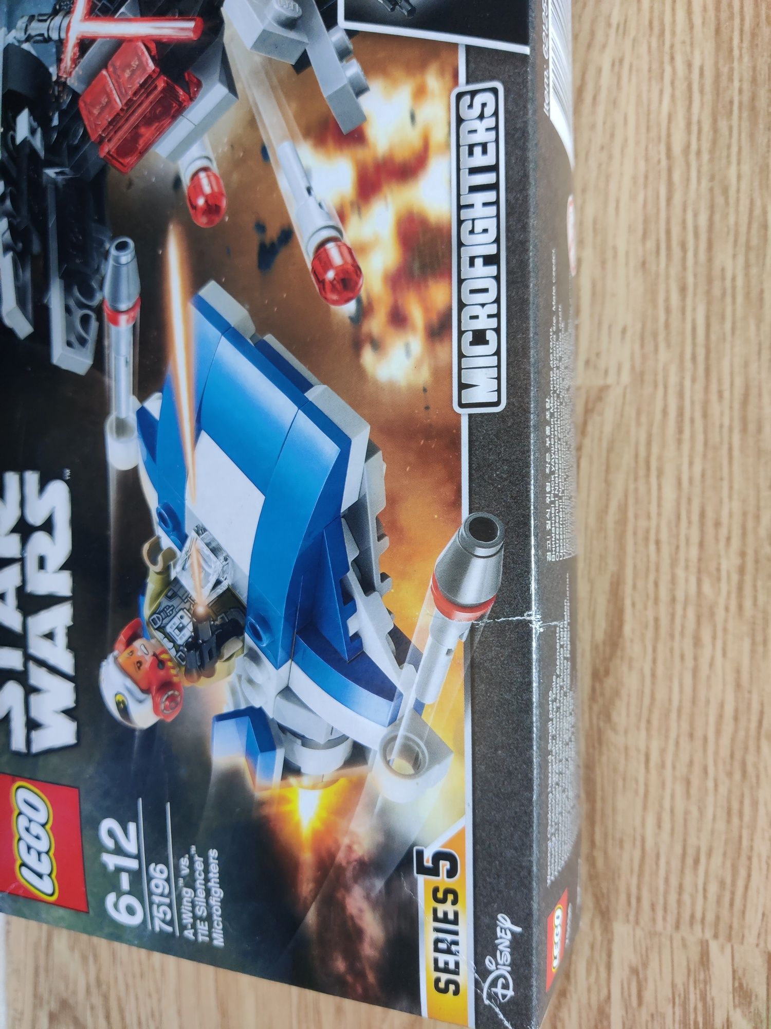 Lego Star Wars 75196 A-Wing vs TIE Silencer