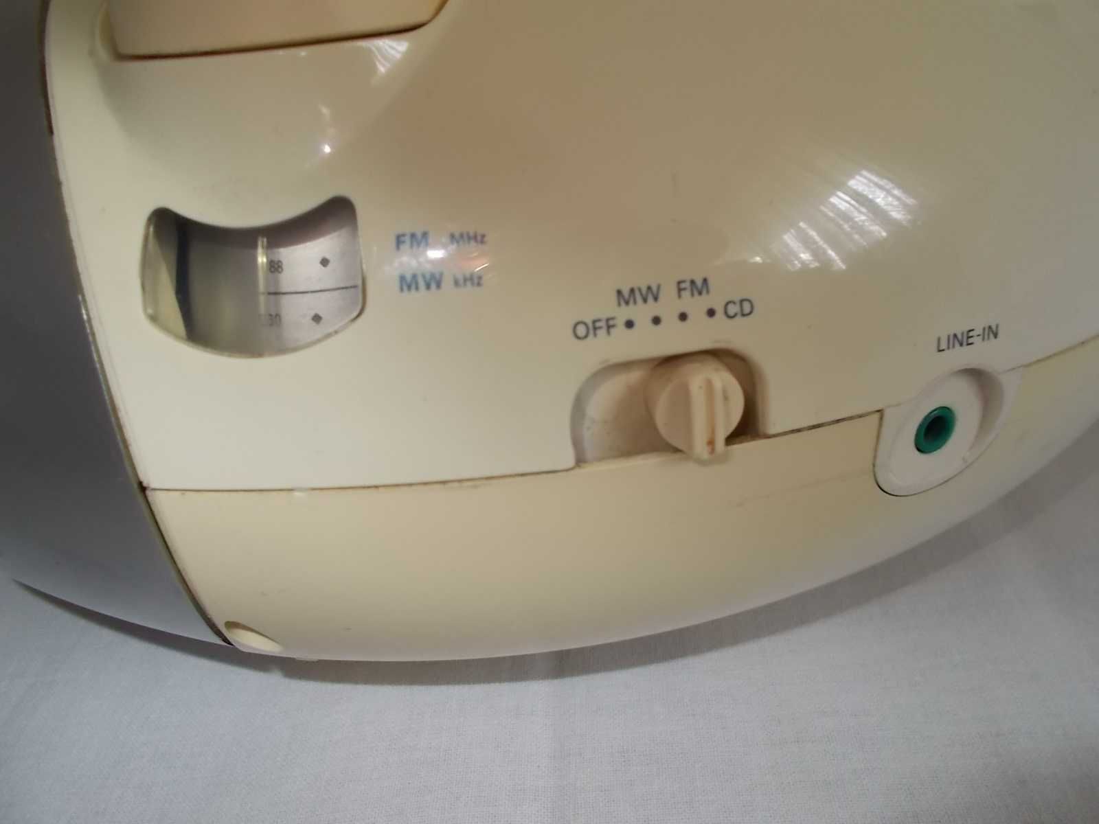 Radioodtwarzacz Philips AZ102S,niesprawny CD