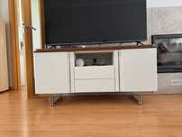 Movel de TV da marca EvanyRouse | Como novo