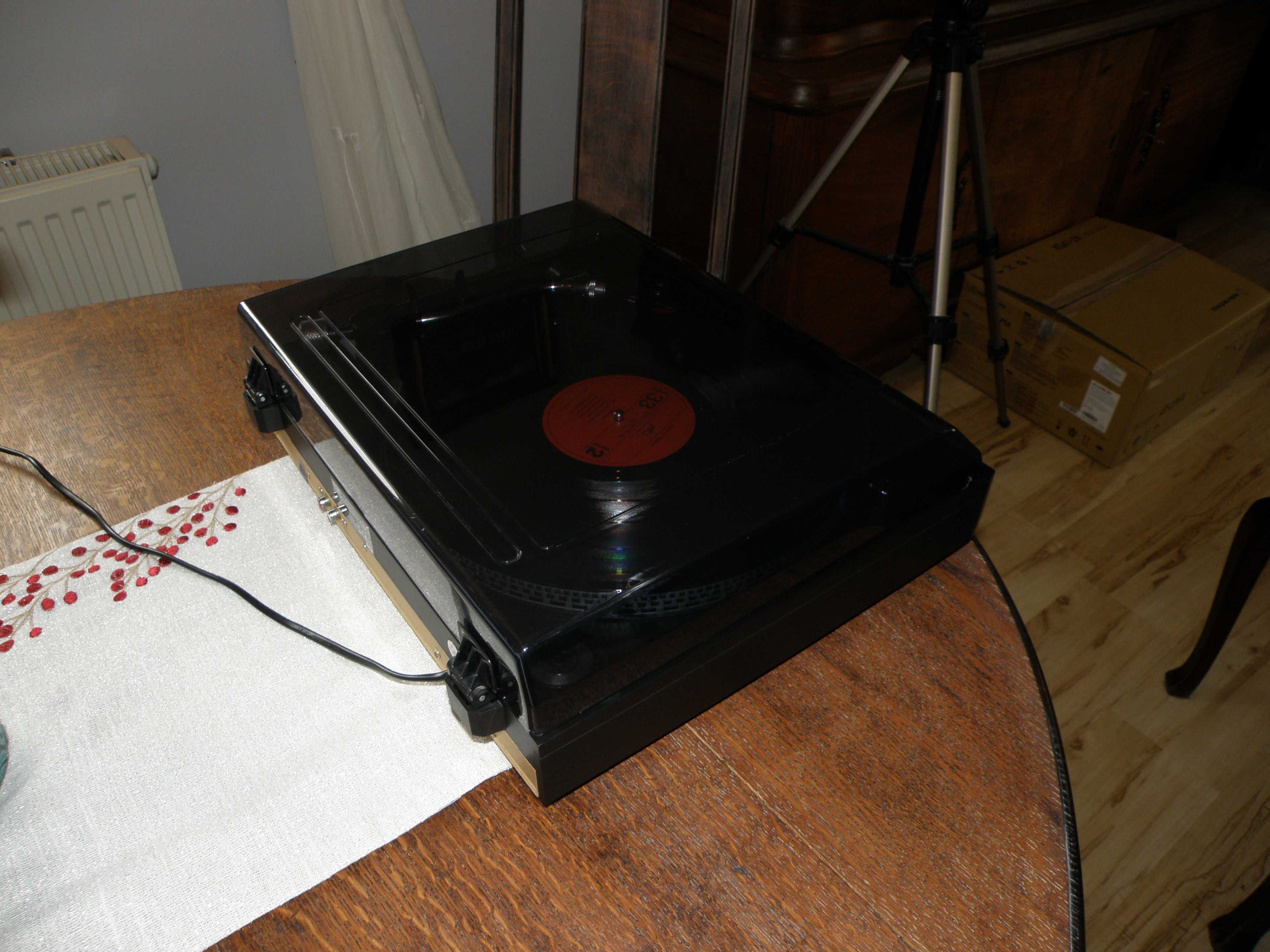 Gramofon "AEG": MC 4420 USB/SD/MMC/MP3 idealny do dygitalizowania